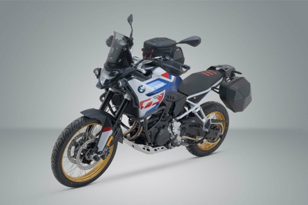 Genta laterala Urban ABS cu sistem fixare 1x 16,5 l. BMW F 900 GS (23-)., 3