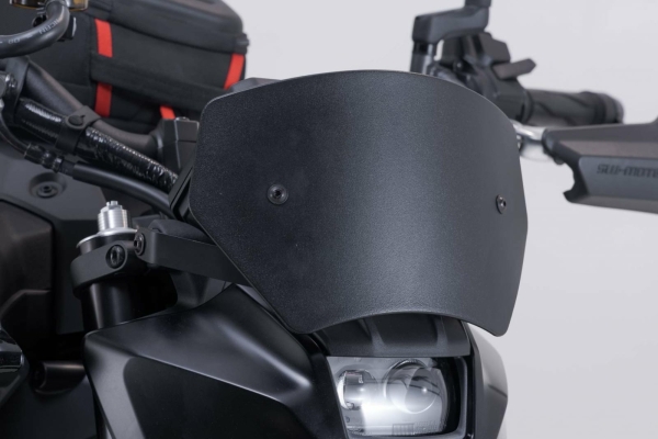 Parbriz negru Yamaha MT-09 (23-)., 3