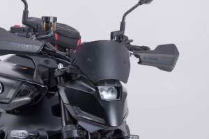 Parbriz negru Yamaha MT-09 (23-)., 5