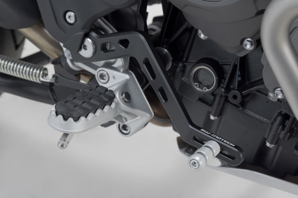 Pedala Frana si schimbator de viteze Triumph Tiger 900 models (19-)., 5