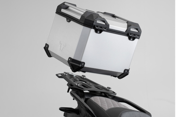 Trax Adv top case system Argintiu. Yamaha MT-09 Tracer  Tracer 900 GT., 2