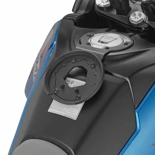 Flansa metalica Givi pentru fixare geanta rezervor BF95