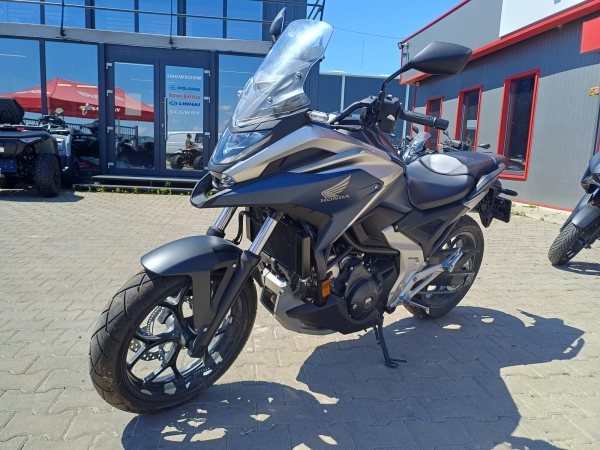 Honda NC 750X DCT rulat, 9