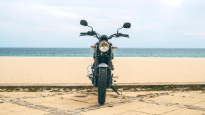 Yamaha XSR125 Legacy, 4