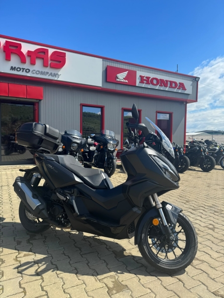 Honda ADV 350 Rulat, 3