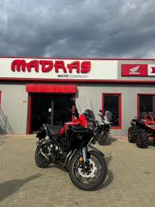 Honda NX 500 MY25 Rulat