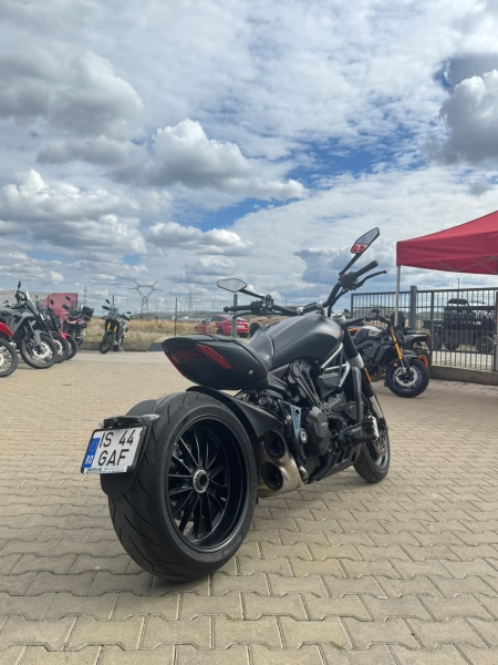 Ducati Xdiavel V2 Dark, 3