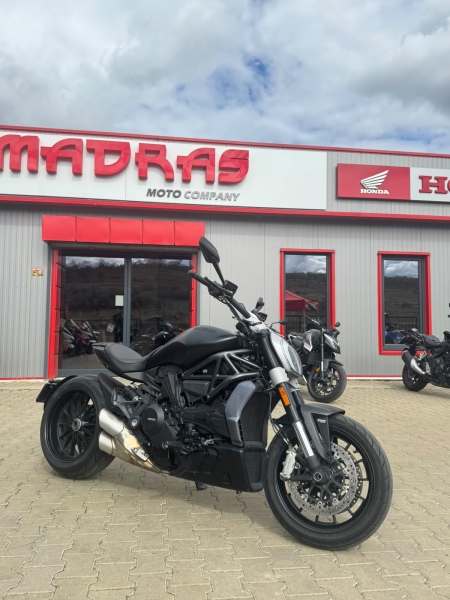 Ducati Xdiavel V2 Dark, 5