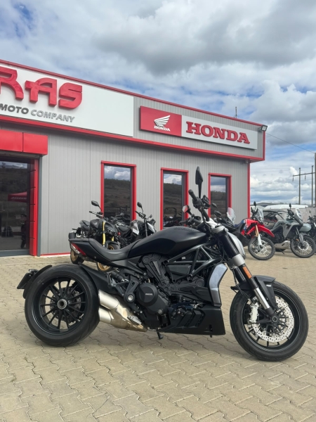 Ducati Xdiavel V2 Dark, 6