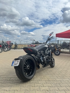 Ducati Xdiavel V2 Dark, 3