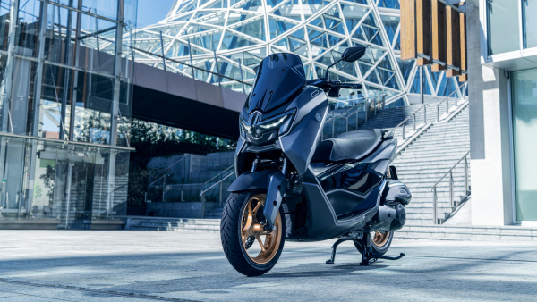 Yamaha NMAX 155 Techmax, 11