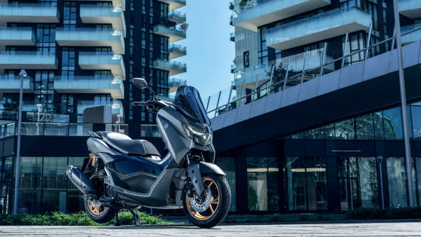 Yamaha NMAX 155 Techmax, 14