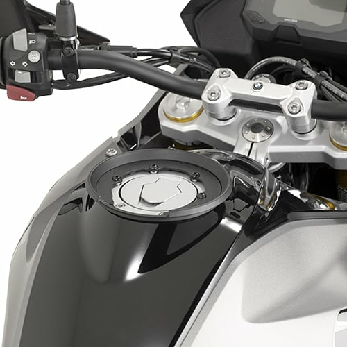 Flansa metalica Givi pentru fixare geanta rezervor BF31