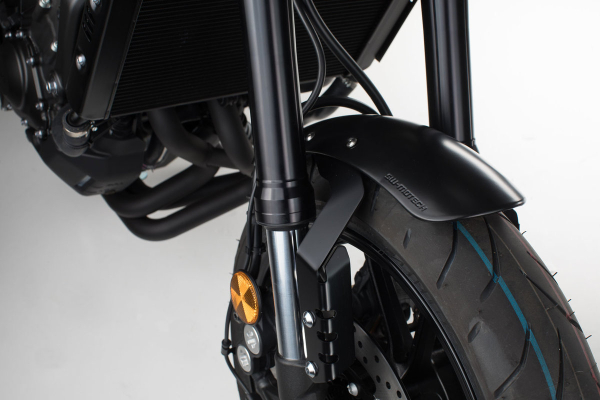 Kit Aripa negru Yamaha XSR 900 (16-).