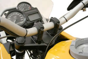 Inaltator ghidon D. 28 mm. h 30 mm. Negru.