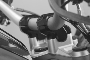 Relocare gidon D. 32 mm. insus 32 mm. inspate 25 mm. Negru.