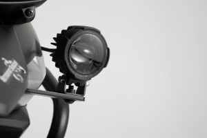 Montaj lunini. Negru. Triumph Tiger 1200   Explorer (15-).