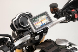 GPS mount pentru handlebar Negru. Honda   Suzuki   Triumph models.