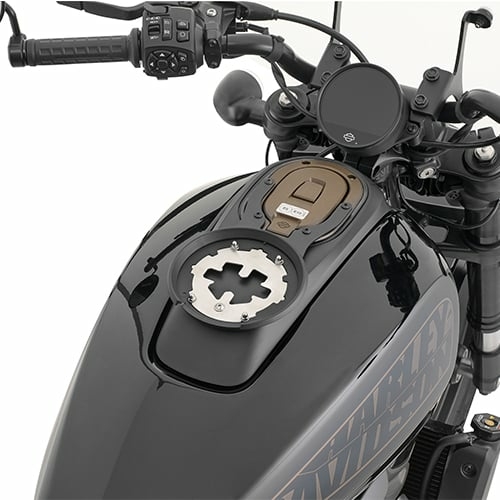 Flansa metalica Givi pentru fixare geanta rezervor BF73