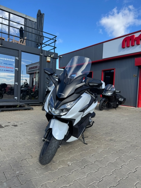 Honda Forza 350 cu Smart Topcase MY22, 3