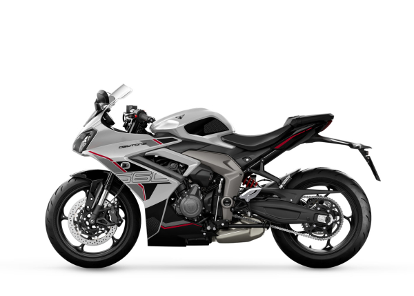 Triumph Daytona 660, 6