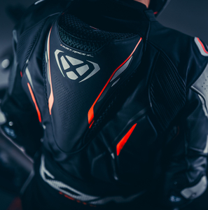 Costum (combinezon) motociclete barbati piele Ixon vara model Demonio culoare: negru/alb/rosu - Negru/alb/rosu , 4XL