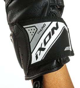 Manusi femei Racing vara piele Ixon model Thund LS culoare: negru/alb - degete tactile - Negru/alb , L (9/10)