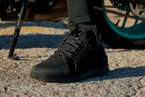 Ghete moto Urban femei All Season Ixon model Freaky WP LS culoare: negru (100% waterproof) - Negru , 39