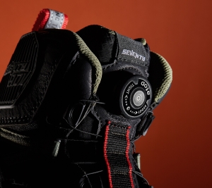 Ghete (cizme) moto Adventure (Touring) Unisex Seventy model SD-BA7 Stelvio culoare: negru/rosu/verde - Negru/rosu/verde , 36