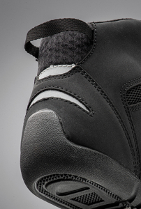 Ghete moto Roadster femei All Season Ixon model Gambler LS culoare: negru - Negru , 41