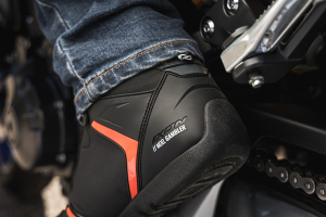 Ghete moto Roadster barbati All Season Ixon model Gambler WP MS culoare: negru/rosu (100% waterproof) - Negru/rosu , 40