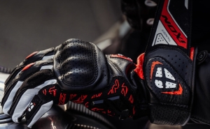 Manusi barbati Racing vara piele Ixon model Thunder Air MS culoare: negru/rosu/alb - degete tactile - Negru/rosu/alb , 2XL (11/12)