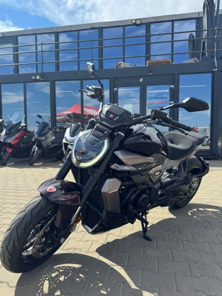 Ducati Xdiavel V4 Rulat, 4