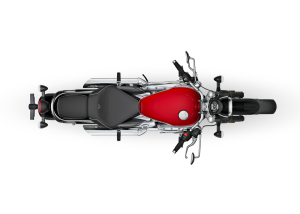 Triumph BONNEVILLE SPEEDMASTER, 6