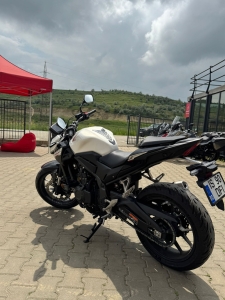 Honda Hornet 500 rulat, 5