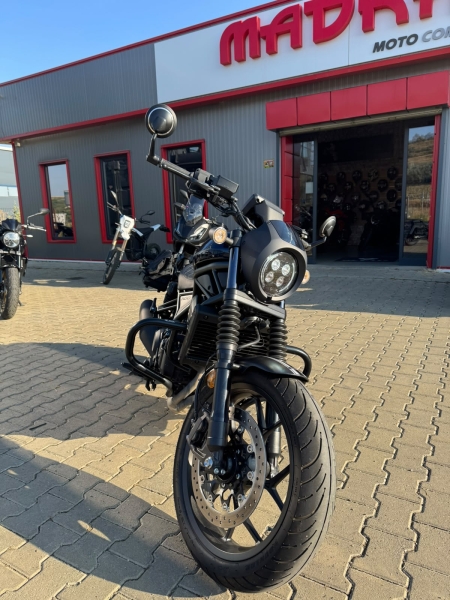 Honda Rebel 1100 DCT rulat, 6