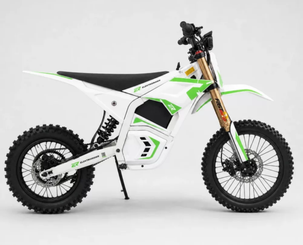Electric rider Spark S, 3