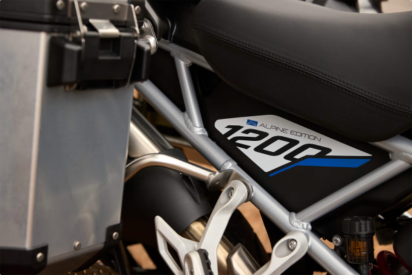 Triumph Tiger 1200 Alpine Edition, 13