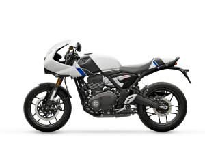 Triumph THRUXTON 400, 10